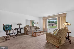 2650 Oberlin Dr, York, PA 17404 - Photo 5