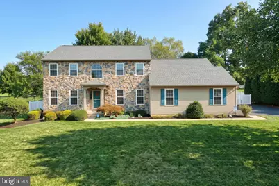 2851 Primrose Lane N, York, PA 17404 - Photo 3
