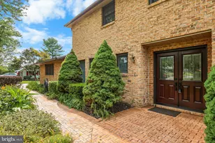 995 Detwiler Dr, York, PA 17404 - Photo 3
