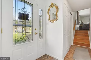 398 Folkstone Way, York, PA 17402 - Photo 5