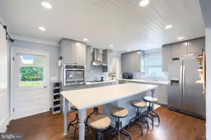 2421 S Queen St, York, PA 17402 - Photo 19