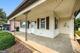 2421 S Queen St, York, PA 17402 - Photo 13