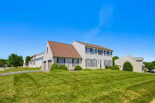 1802 Michelle Dr, York, PA 17408 - Photo 1