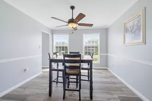 1802 Michelle Dr, York, PA 17408 - Photo 7