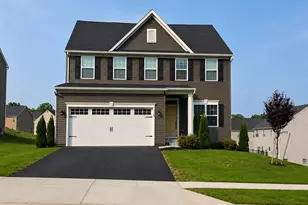 219 Chadsworth Wy, York, PA 17402 - Photo 1