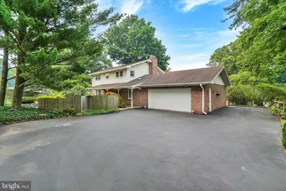 100 Shelbourne Drive, York, PA 17403 - Photo 3