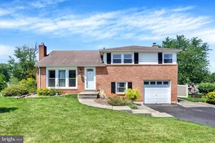 970 Sundale Dr, York, PA 17402 - Photo 1