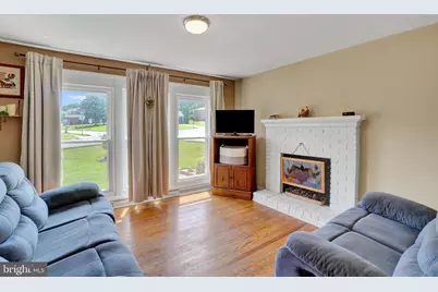 970 Sundale Drive, York, PA 17402 - Photo 7