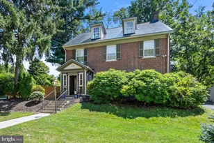 472 Country Club Rd, York, PA 17403 - Photo 1