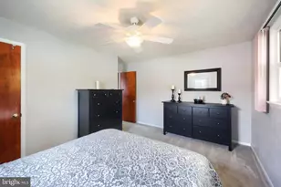 2135 Pleasant View Dr, York, PA 17406 - Photo 27