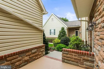 1443 Turnberry Court, York, PA 17403 - Photo 5