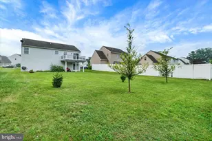 2005 Ashcombe Dr, Dover, PA 17315 - Photo 25