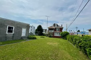 990 E Philadelphia St, York, PA 17403 - Photo 11