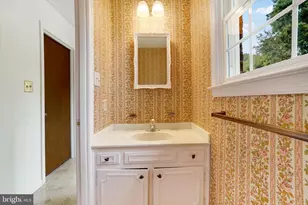 3706 Silverwood Dr, York, PA 17402 - Photo 19