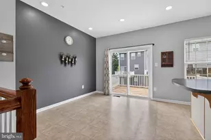 37 S Center St, Hanover, PA 17331 - Photo 13