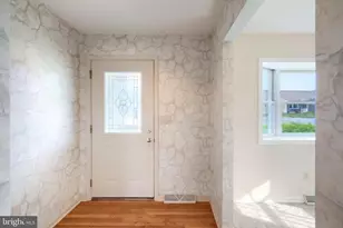 2451 Pin Oak Dr, York, PA 17406 - Photo 15