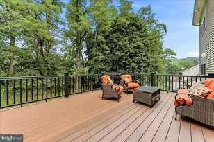 125 Fieldstone Ct, York, PA 17402 - Photo 3