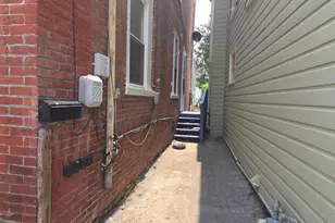 131 E Chestnut St, Hanover, PA 17331 - Photo 7