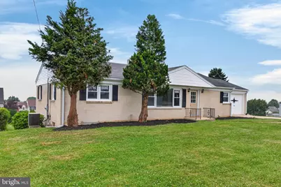 385 Manor Road, Red Lion, PA 17356 - Photo 3