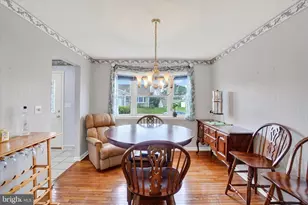 2475 Pin Oak Dr, York, PA 17406 - Photo 5