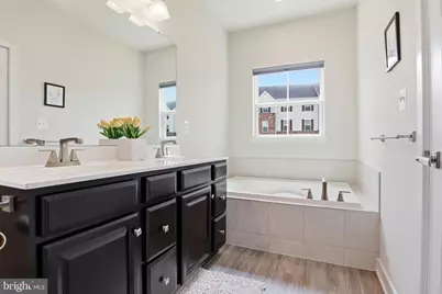 1054 Rosecroft Lane #24, York, PA 17403 - Photo 25