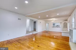 1910 S Queen St, York, PA 17403 - Photo 27