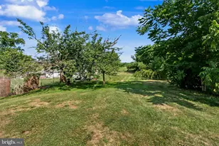 4075 W Market St, York, PA 17408 - Photo 25