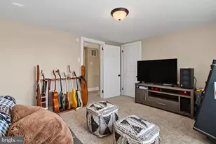 4075 W Market St, York, PA 17408 - Photo 19