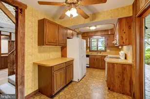 821 Smeltzer Rd, Seven Valleys, PA 17360 - Photo 17