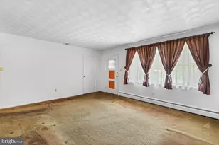 222 Oak Knoll Rd, Fairview Township, PA 17070 - Photo 7