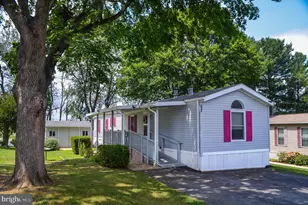 113 Rain Dove Dr, Red Lion, PA 17356 - Photo 1