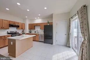 2307 Golden Eagle Dr, York, PA 17408 - Photo 11