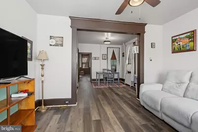 60 E Maple Street, Dallastown, PA 17313 - Photo 5