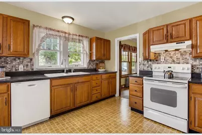 5029 Lincoln Highway W, Thomasville, PA 17364 - Photo 13
