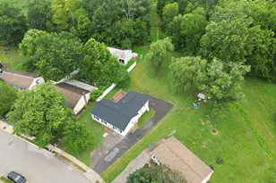3472 Fox Ridge Ct, Dover, PA 17315 - Photo 3