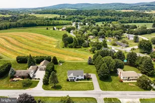 1624 Haar Rd, Spring Grove, PA 17362 - Photo 5