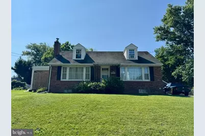 178 W Hanover Street, Spring Grove, PA 17362 - Photo 1