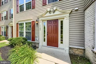 1144 Blue Bird Ln, York, PA 17402 - Photo 3