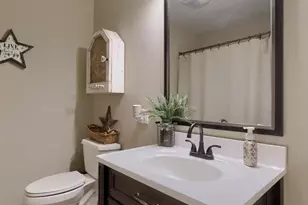 888 Country Ln, York, PA 17406 - Photo 25