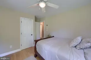 888 Country Ln, York, PA 17406 - Photo 23