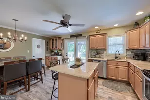 888 Country Ln, York, PA 17406 - Photo 15