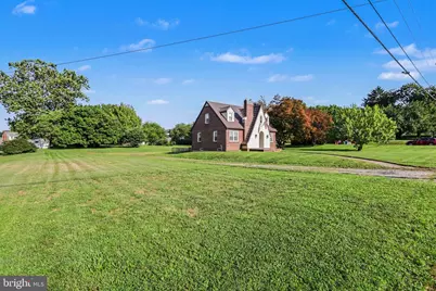 2740 N George Street, York, PA 17406 - Photo 3