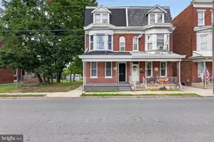 1547 W King St, York, PA 17404 - Photo 1