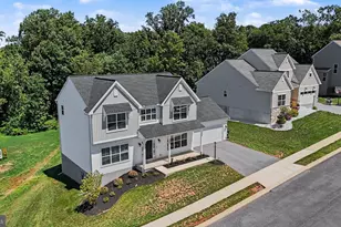 160 Red Maple Dr, Etters, PA 17319 - Photo 33
