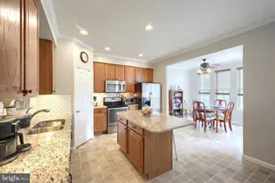 95 Colonial Dr, Hanover, PA 17331 - Photo 3