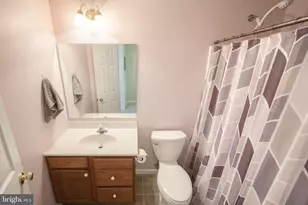95 Colonial Dr, Hanover, PA 17331 - Photo 17