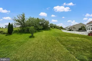 95 Colonial Dr, Hanover, PA 17331 - Photo 23