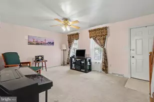 3033 Bornt Dr, Dover, PA 17315 - Photo 5