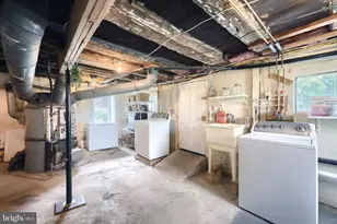 81 W Pennsylvania Ave, Yoe, PA 17313 - Photo 29