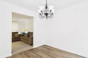 200 Canary Cir, York, PA 17404 - Photo 13